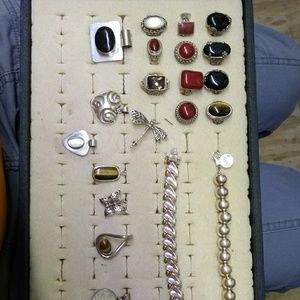 LOT OF VINTAGE STERLING SILVER JEWELRY